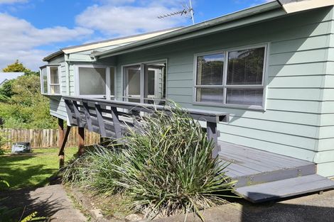 Photo of property in 15 Stewart Place, Melville, Hamilton, 3206