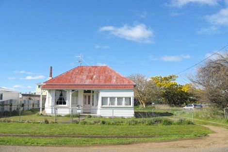 Photo of property in 34 Walter Street, Takapau, 4203