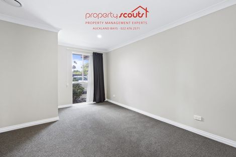 Photo of property in 4 Bluestone Rise, Rosedale, Auckland, 0632