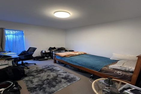 Photo of property in 2/18 Bingara Place, Favona, Auckland, 2024