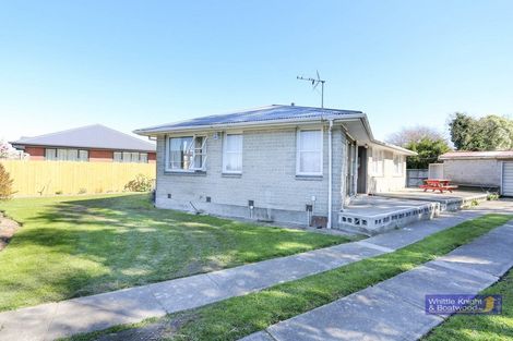 Photo of property in 19 Ian Place, Bishopdale, Christchurch, 8053