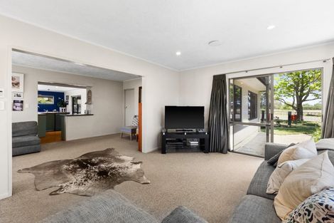 Photo of property in 105 Middle Road, Havelock North, 4130