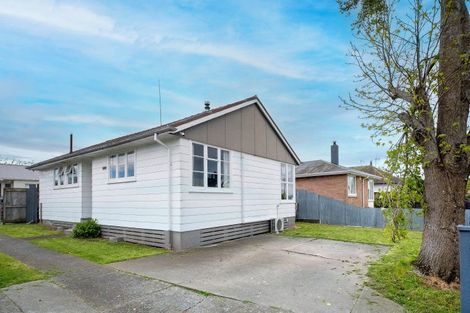 Photo of property in 17 Neal Crescent, Onekawa, Napier, 4110