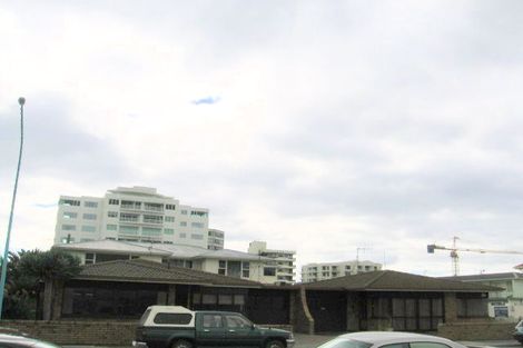 Photo of property in 4 The Mall, Mount Maunganui, 3116