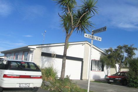 Photo of property in 62 Eskdale Road, Papakowhai, Porirua, 5024