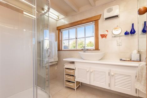 Photo of property in 900 Queen Street East, Parkvale, Hastings, 4122