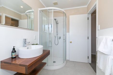 Photo of property in 6 Ranui Street, Dinsdale, Hamilton, 3204