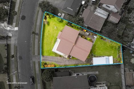 Photo of property in 4 Greenstone Place, Clover Park, Auckland, 2019