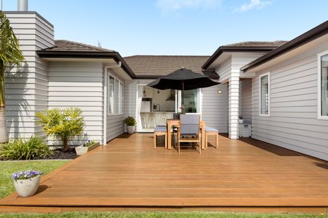 Photo of property in 45 Oceania Sands Way, Papamoa Beach, Papamoa, 3118