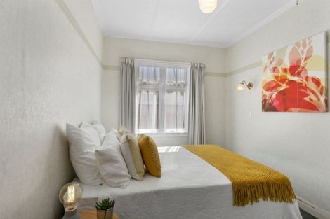 Photo of property in 62 Miramar Avenue, Miramar, Wellington, 6022