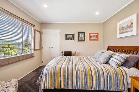 Photo of property in 62 Christian Road, Swanson, Auckland, 0614