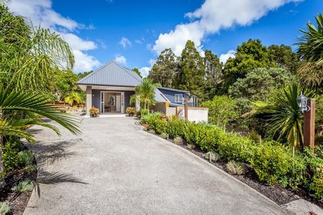 Photo of property in 111 Wirihana Road, Titirangi, Auckland, 0604