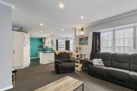 Photo of property in 3 Poole Crescent, Wainuiomata, Lower Hutt, 5014