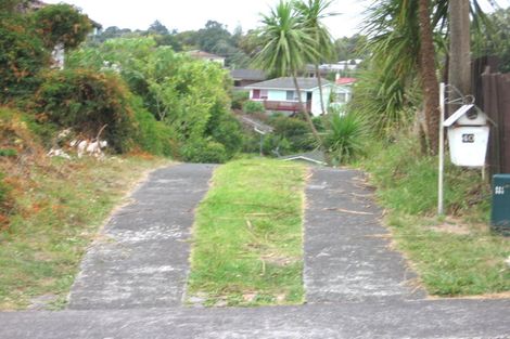 Photo of property in 40 Tamahere Drive, Glenfield, Auckland, 0629