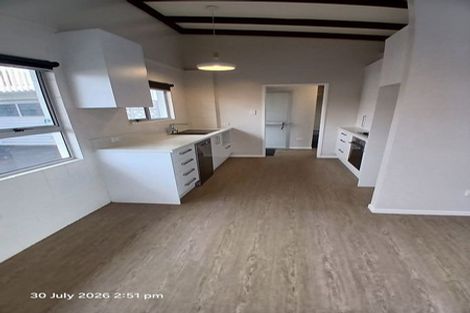 Photo of property in 5a Rennell Street, Frankleigh Park, New Plymouth, 4310