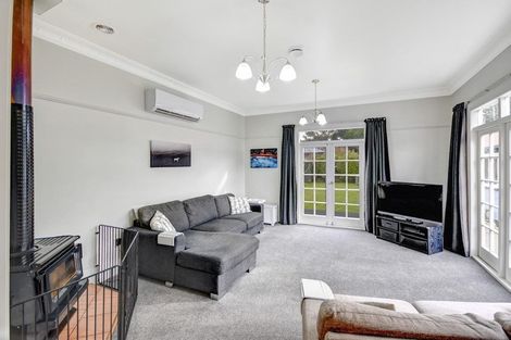 Photo of property in 37 Somerville Street, Andersons Bay, Dunedin, 9013