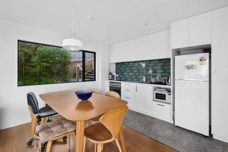 Photo of property in 33 Marama Crescent, Mount Pleasant, Christchurch, 8081