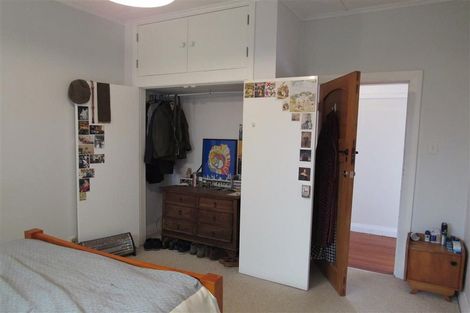 Photo of property in 7 Saint Michaels Crescent, Kelburn, Wellington, 6012