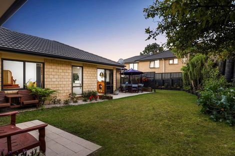 Photo of property in 5 Hillford Place, Welcome Bay, Tauranga, 3175