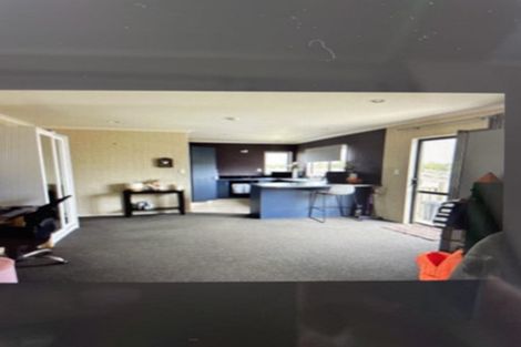 Photo of property in 52a Rototuna Road, Rototuna, Hamilton, 3210