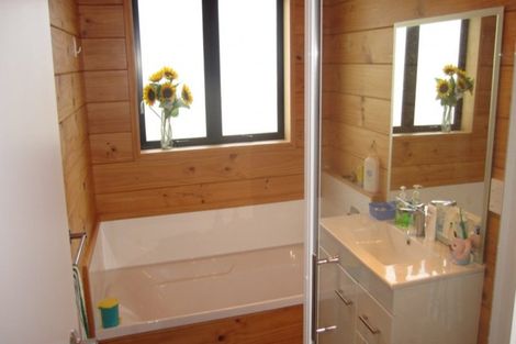 Photo of property in 8 Collins Street, Blaketown, Greymouth, 7805