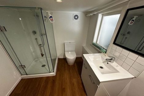 Photo of property in 8 Widmore Drive, Massey, Auckland, 0614