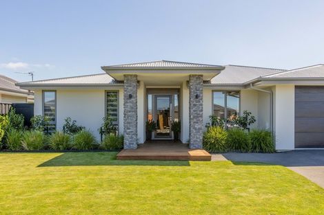Photo of property in 31 Te Hurunui Drive, Pegasus, 7612