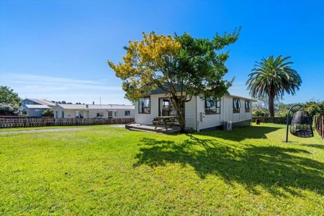 Photo of property in 19 Ben Keys Street, Te Puke, 3119