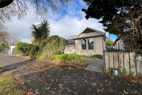 Photo of property in 30 Ada Street, Hokowhitu, Palmerston North, 4410
