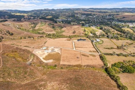 Photo of property in 101 Wintour Road, Waimauku, 0881
