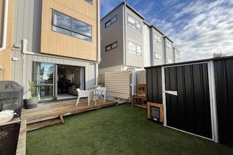 Photo of property in 16/8 Arney Road, Ranui, Auckland, 0612