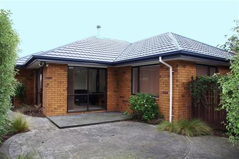 Photo of property in 290a Yaldhurst Road, Avonhead, Christchurch, 8042