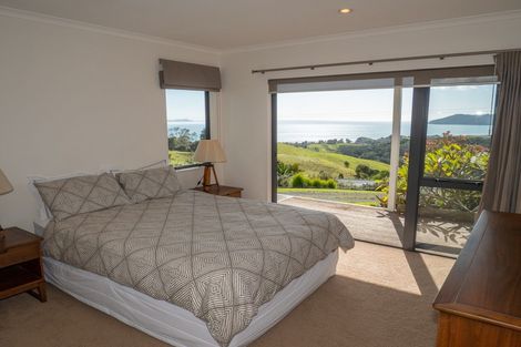 Photo of property in 59 Spicer Road, Cable Bay, 0420