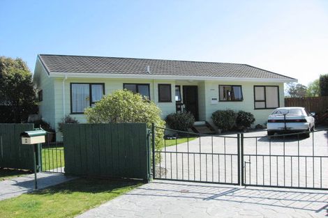Photo of property in 8 Rosewood Place, Paraparaumu, 5032