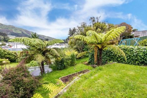 Photo of property in 71 Bell Street, Tawa, Wellington, 5028