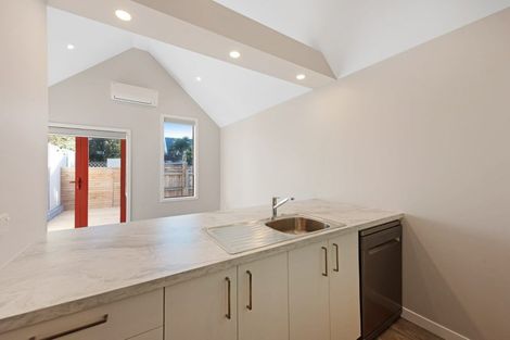 Photo of property in 90 Owen Street, Newtown, Wellington, 6021