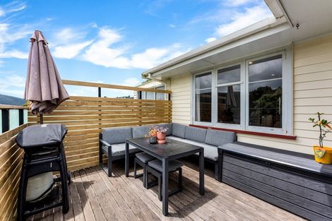 Photo of property in 82 Holborn Drive, Stokes Valley, Lower Hutt, 5019