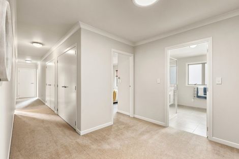 Photo of property in 8 Tarn Close, Pyes Pa, Tauranga, 3112