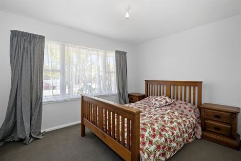 Photo of property in 35 Dunster Street, Burnside, Christchurch, 8053