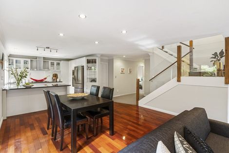 Photo of property in 12 Beatrice Place, Flat Bush, Auckland, 2016