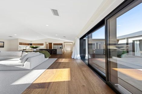 Photo of property in 32 Walter Case Drive, Harewood, Christchurch, 8051