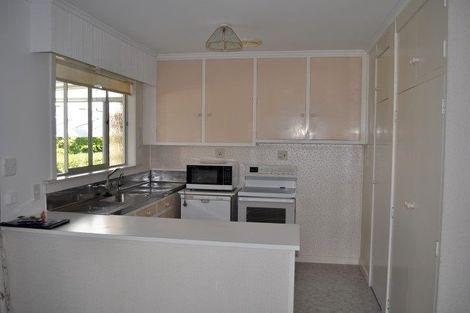 Photo of property in 21 Tainui Street, Welbourn, New Plymouth, 4312