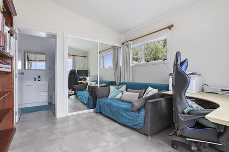 Photo of property in 2/56 James Laurie Street, Henderson, Auckland, 0612