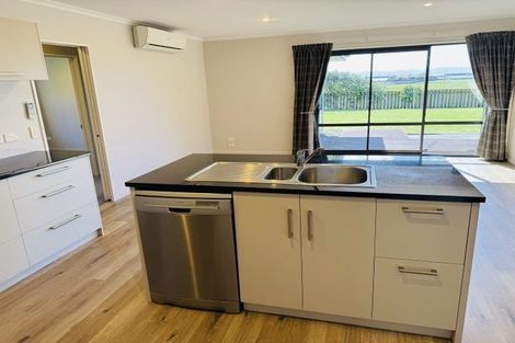 Photo of property in 35 Daelyn Drive, Richmond, 7020