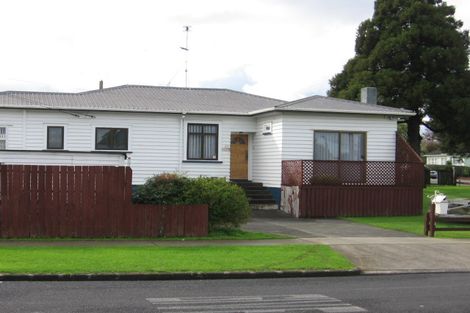 Photo of property in 1/40 York Road, Papatoetoe, Auckland, 2104