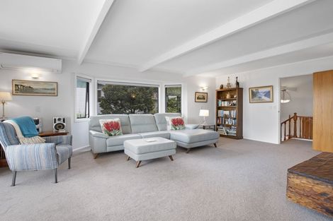 Photo of property in 24 Kereru Street, Waikanae, 5036