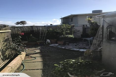 Photo of property in 24 Days Road, Lyttelton, 8082