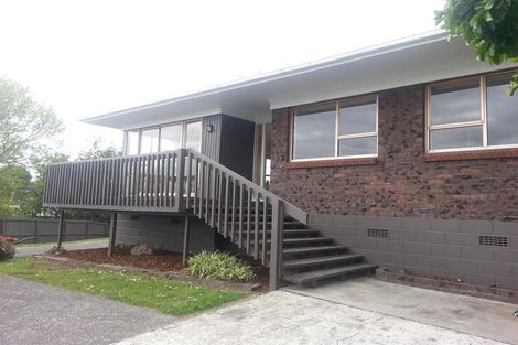 Photo of property in 2/13 Chevis Place, Pakuranga, Auckland, 2010