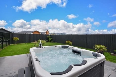 Photo of property in 55 Anderton Crescent, Mosgiel, 9024