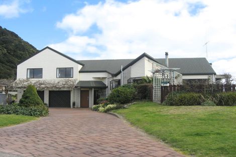 Photo of property in 2 Clarke Street, Matata, Whakatane, 3194